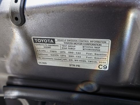 Used 2021 Toyota Tacoma SR5 image 31