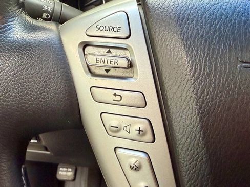 Used 2016 INFINITI QX80 4WD w/ Signature Edition Package image 45