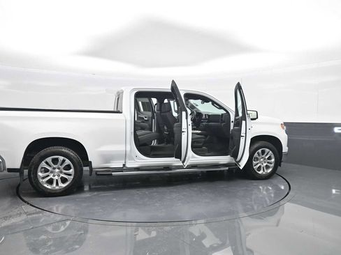 Used 2023 Chevrolet Silverado 1500 LTZ w/ LTZ Convenience Package II AWD/4WD image 52