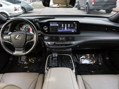 Used 2021 Lexus LS 500 w/ Accessory Package (Z1) image 14