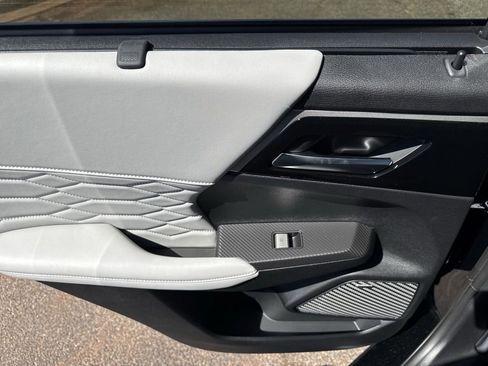 New 2026 Mitsubishi Outlander SEL FWD image 32