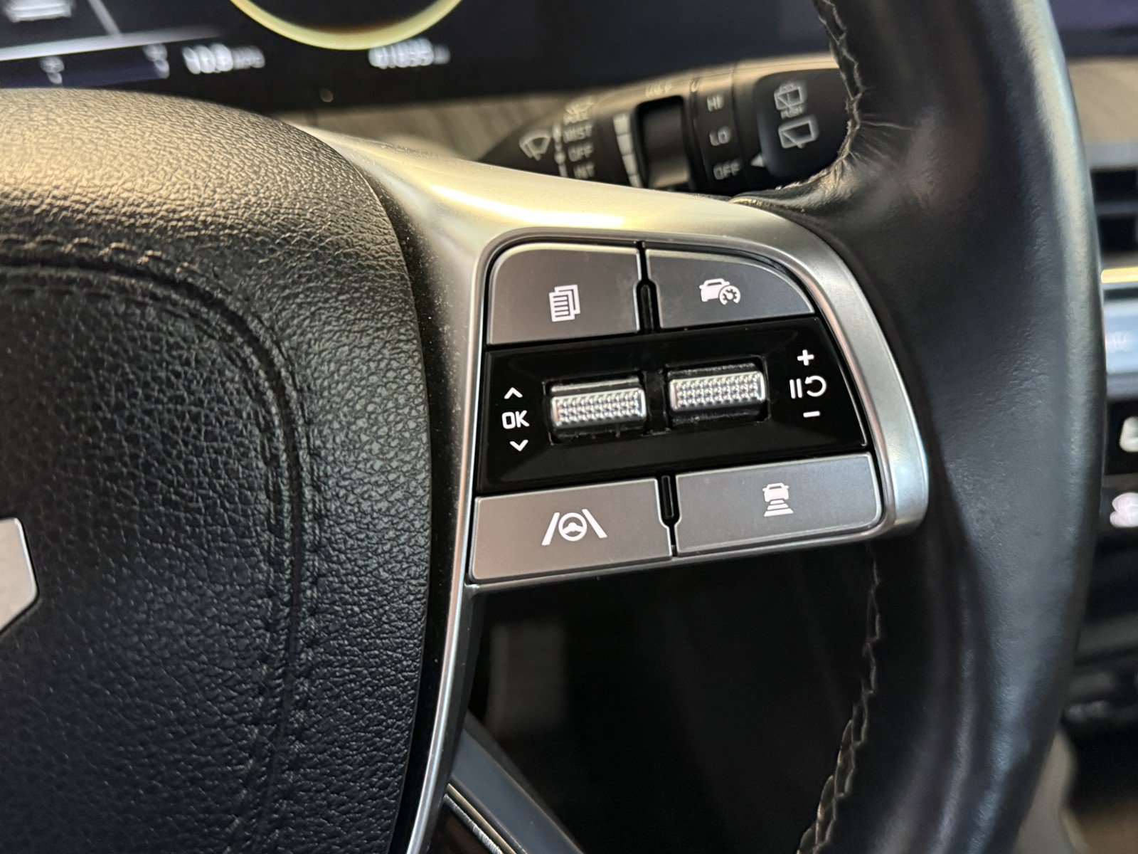 Used 2023 Kia Telluride SX Prestige AWD/4WD image 23