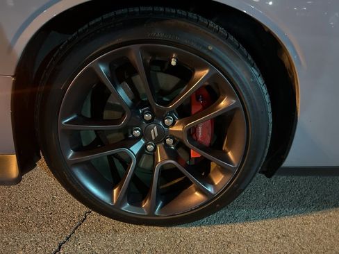 Used 2022 Dodge Challenger R/T Scat Pack w/ Driver Convenience Group image 5