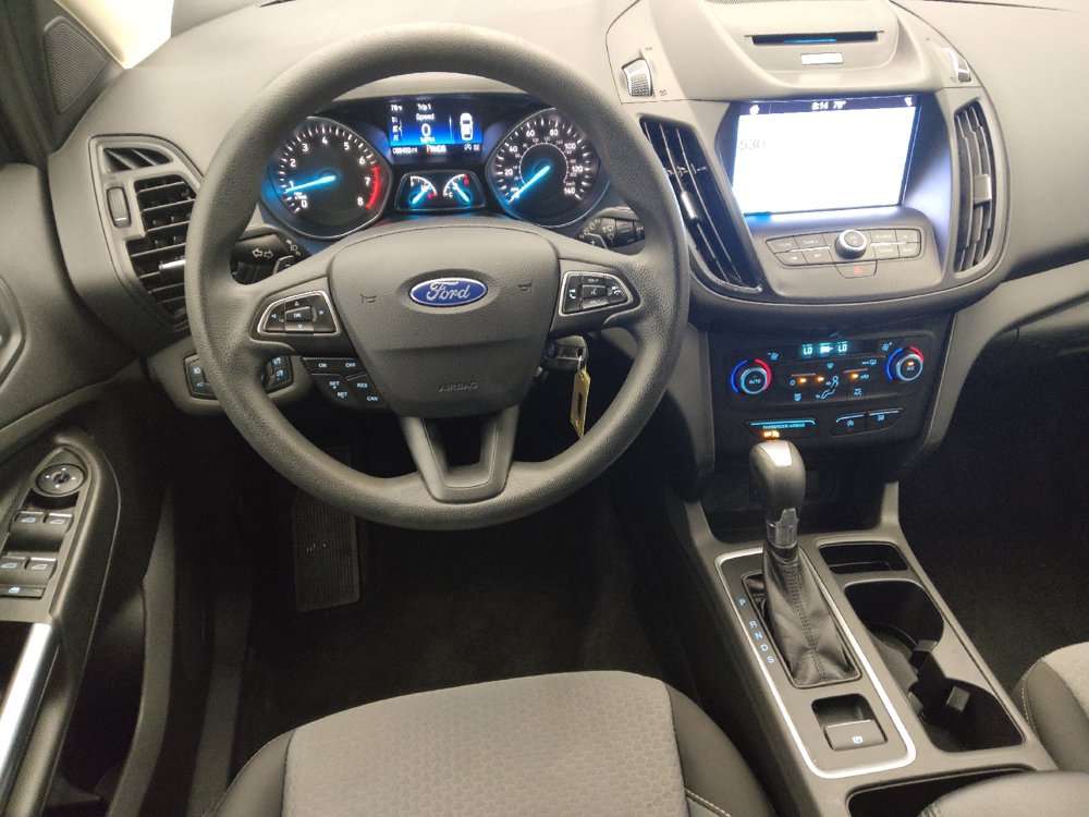 Used 2017 Ford Escape SE w/ Equipment Group 201A FWD image 22