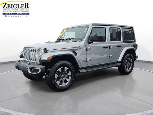 Used 2018 Jeep Wrangler Unlimited Sahara image 1