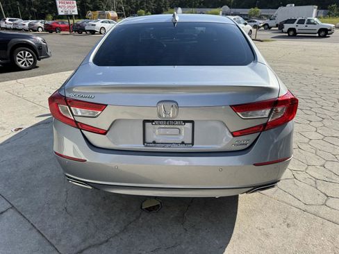 Used 2020 Honda Accord Touring image 12
