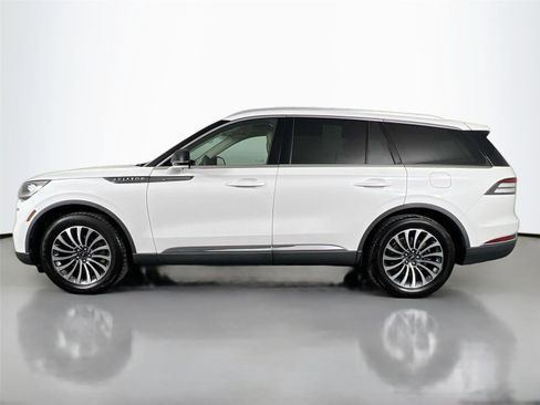 Used 2021 Lincoln Aviator Reserve w/ Elements Package Plus image 3