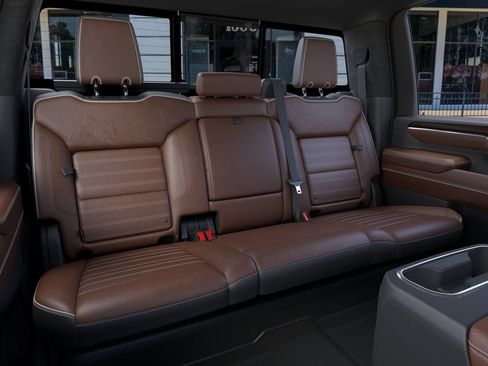 New 2026 GMC Sierra 2500 Denali Ultimate w/ Max Trailering Package AWD/4WD image 17