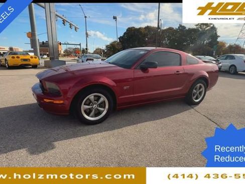 Used 2006 Ford Mustang GT image 4