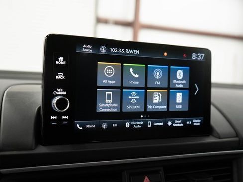 Certified 2025 Honda Pilot EX-L image 4