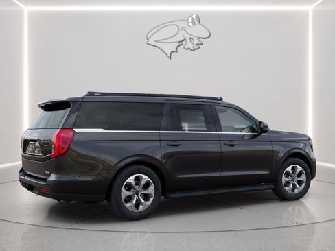 New 2027 Ford Expedition Max Active AWD/4WD image 5