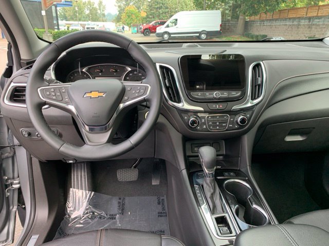 Used 2024 Chevrolet Equinox Premier AWD/4WD image 19
