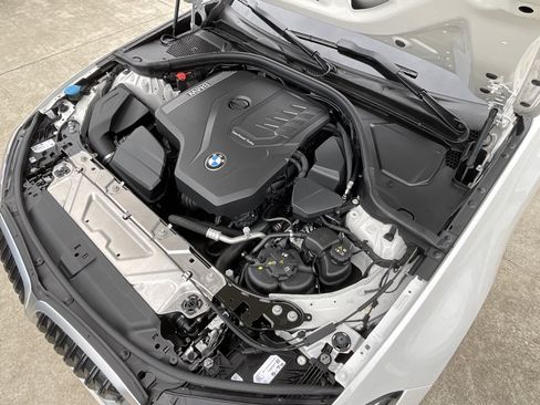 Used 2024 BMW 330i Sedan w/ Convenience Package RWD image 35