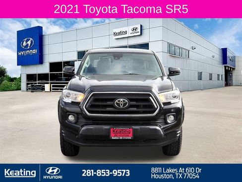 Used 2021 Toyota Tacoma SR5 image 2