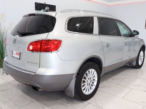 Used 2011 Buick Enclave CX w/ Driver Confidence Package AWD/4WD image 3
