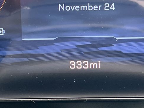 New 2026 Chevrolet Equinox EV LT image 24