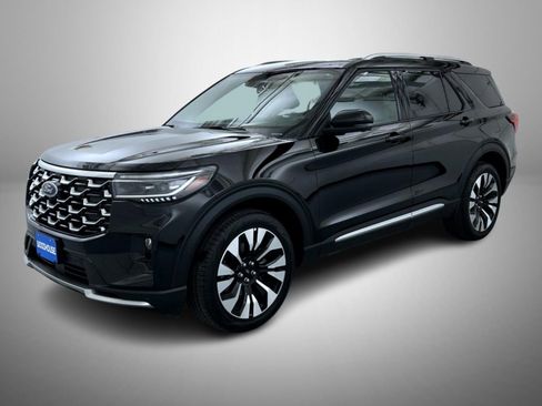 Used 2025 Ford Explorer Platinum w/ LUX Leather Package image 1