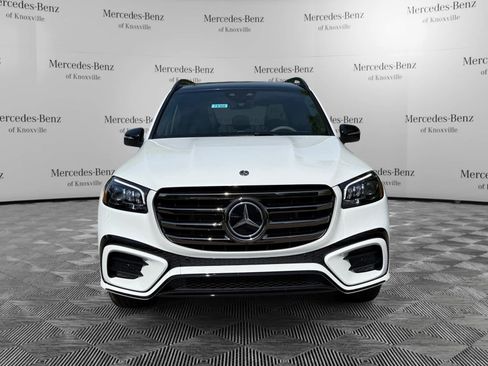 New 2025 Mercedes-Benz GLS 580 4MATIC image 8