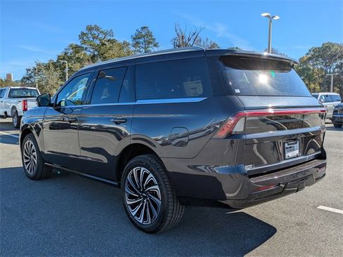 New 2025 Lincoln Navigator Black Label image 6