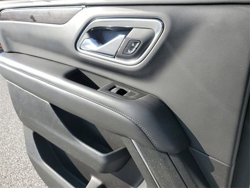 Used 2021 Chevrolet Suburban LT w/ Rear Media and Nav Package image 30