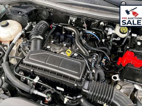 Used 2023 Ford Escape ST-Line image 30