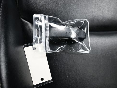 Used 2020 Tesla Model X Long Range image 36