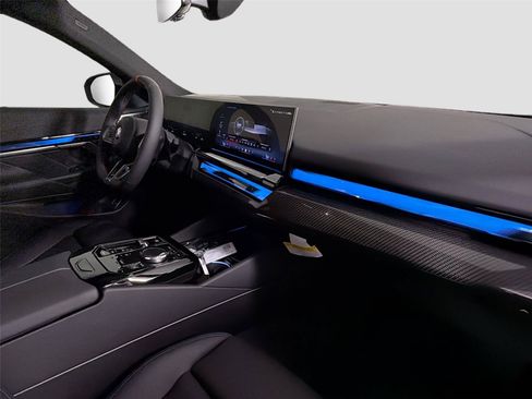 New 2026 BMW i5 M60 AWD/4WD image 28