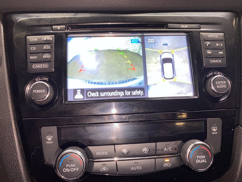 Used 2017 Nissan Rogue SL AWD/4WD image 21