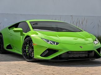 Used 2021 Lamborghini Huracan EVO RWD video 1