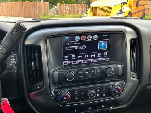 Used 2017 Chevrolet Silverado 1500 LT w/ All Star Edition AWD/4WD image 6