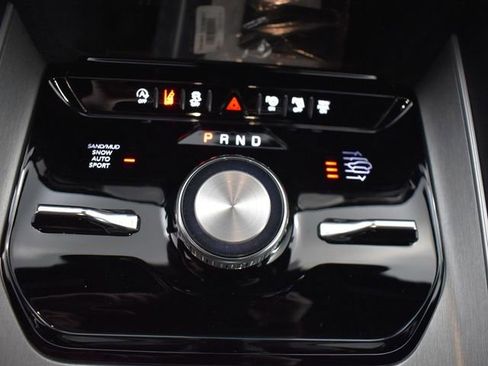 New 2026 Jeep Grand Wagoneer Limited AWD/4WD image 30