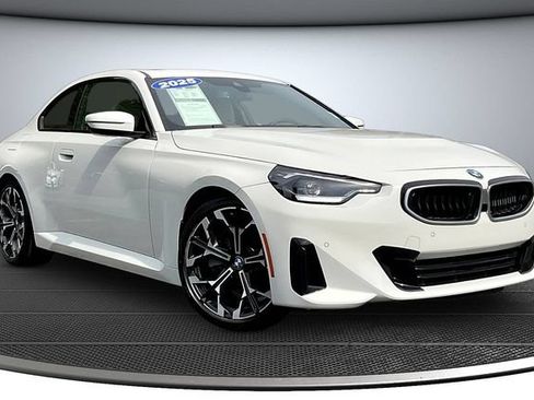 Used 2023 BMW X5 M50i w/ Executive Package AWD/4WD image 3