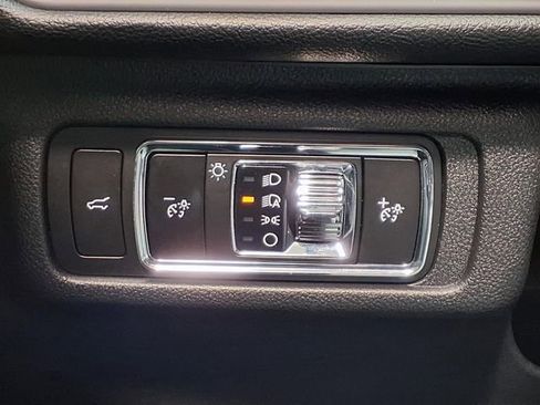 Certified 2026 Lincoln Corsair Premiere FWD image 16