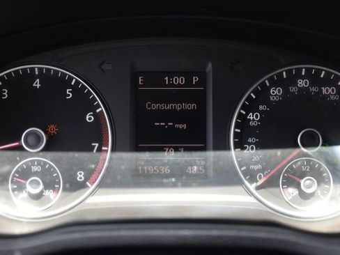Used 2015 Volkswagen Passat 1.8T SE FWD image 51