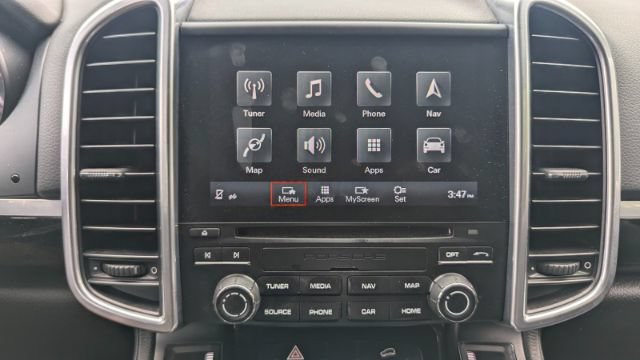 Used 2018 Porsche Cayenne Platinum Edition AWD/4WD image 34