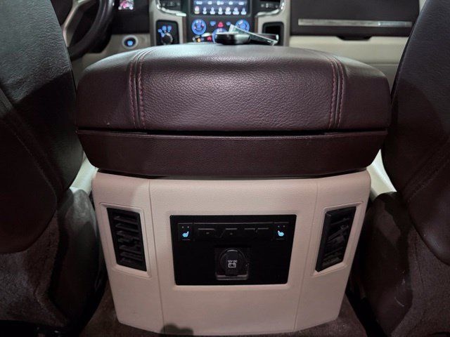 Used 2018 RAM 2500 Longhorn w/ Longhorn Southfork Package AWD/4WD image 44