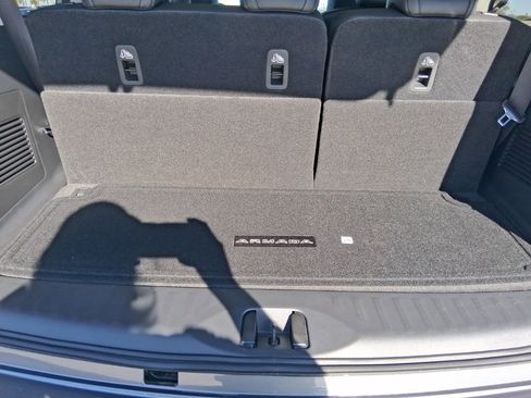 New 2026 Nissan Armada SV image 6