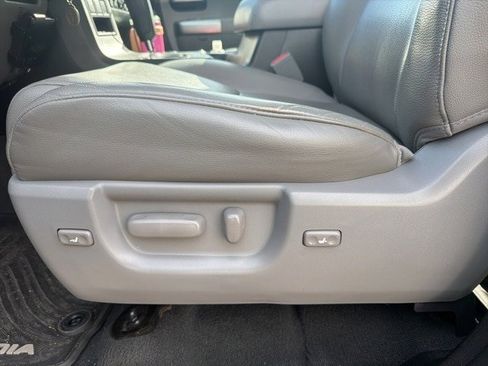 Used 2019 Toyota Sequoia Limited image 9