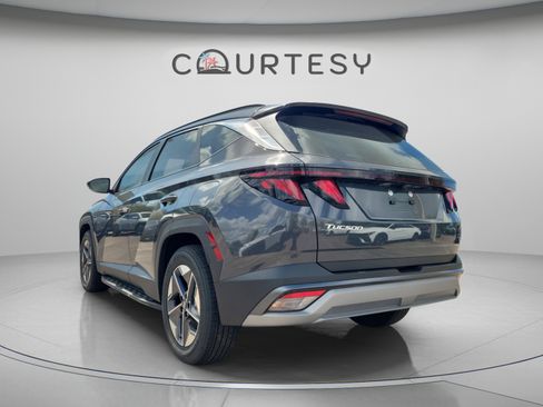 New 2026 Hyundai Tucson SEL FWD image 3
