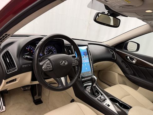Used 2016 INFINITI Q50 3.0t Premium w/ Driver Assistance Package AWD/4WD image 9