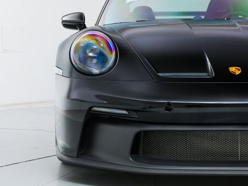 Used 2022 Porsche 911 GT3 image 13