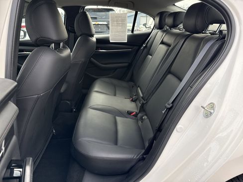 Used 2025 MAZDA MAZDA3 s image 11