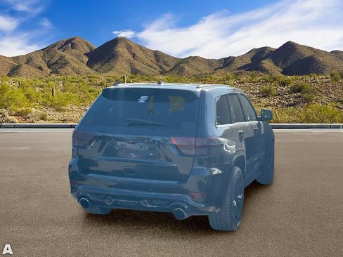 Used 2013 Jeep Grand Cherokee SRT8 AWD/4WD image 4