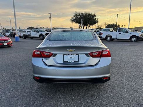 Used 2024 Chevrolet Malibu LT image 4