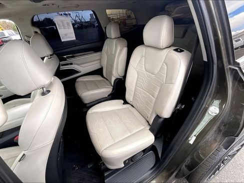 Used 2020 Kia Telluride SX w/ SX Prestige Package AWD/4WD image 28