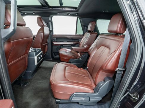 Used 2023 Ford Expedition Max Limited image 36