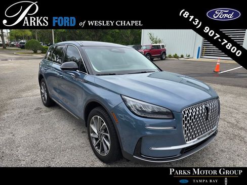 Used 2023 Lincoln Corsair FWD w/ Equipment Group 101A image 5