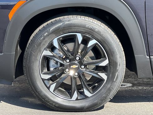 Certified 2021 Chevrolet TrailBlazer LT w/ Convenience Package image 25