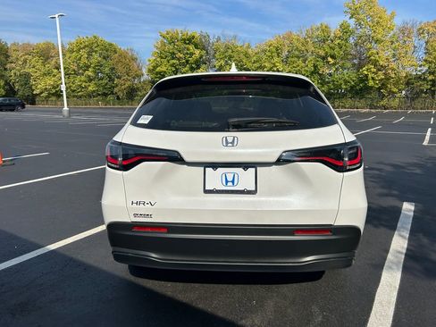 Used 2026 Honda HR-V LX image 4