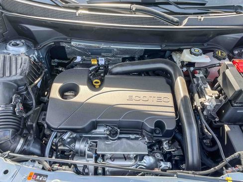 New 2026 Chevrolet Equinox LT w/ Midnight Edition image 25